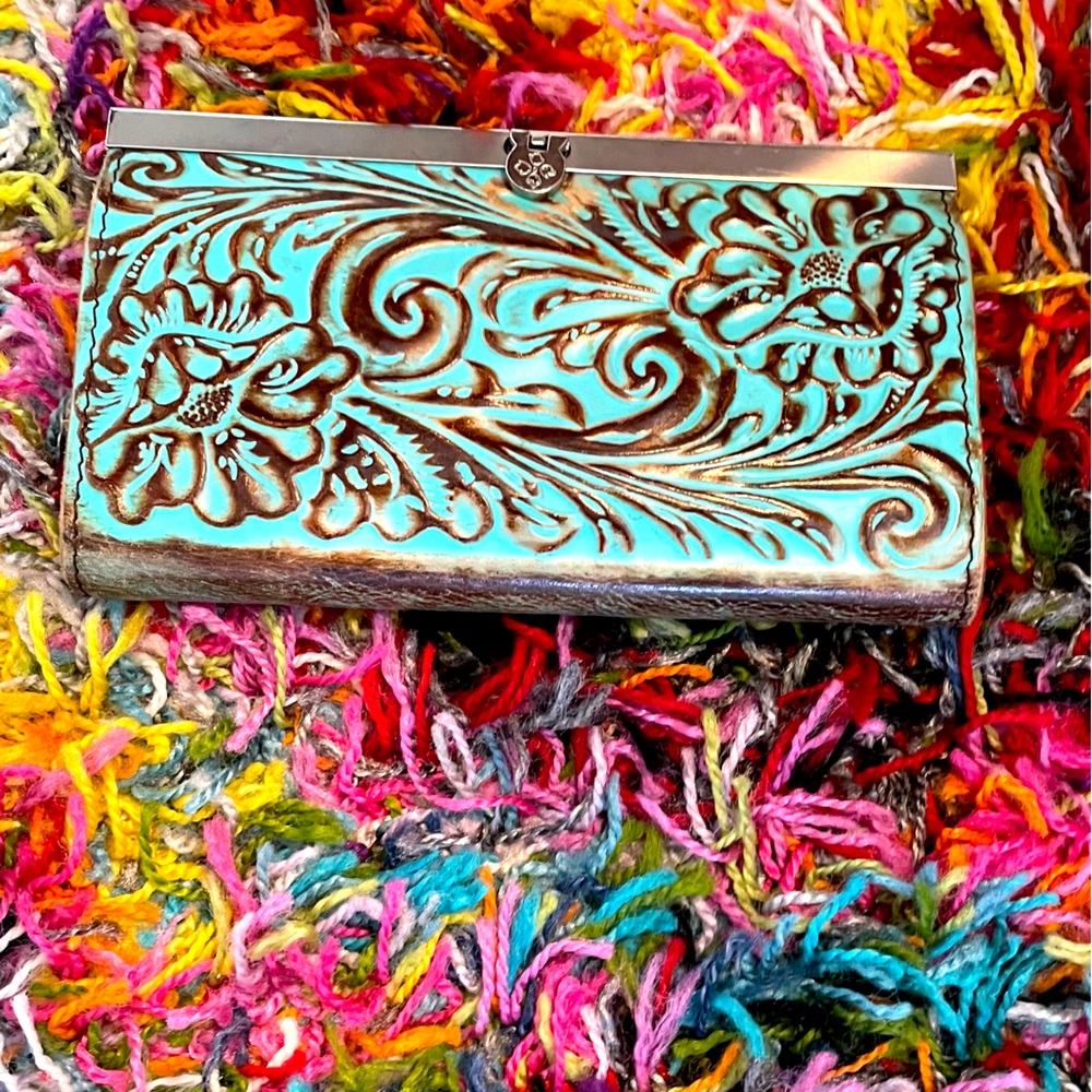 Patricia Nash Isla Tooled Wallet